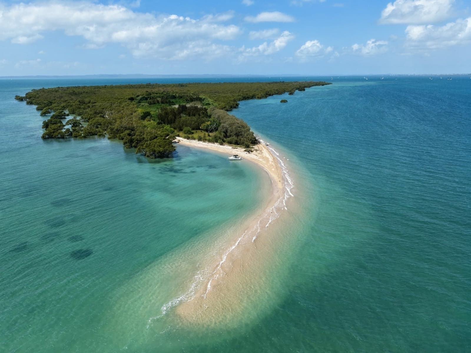 Green Island — photograph 1 of 20