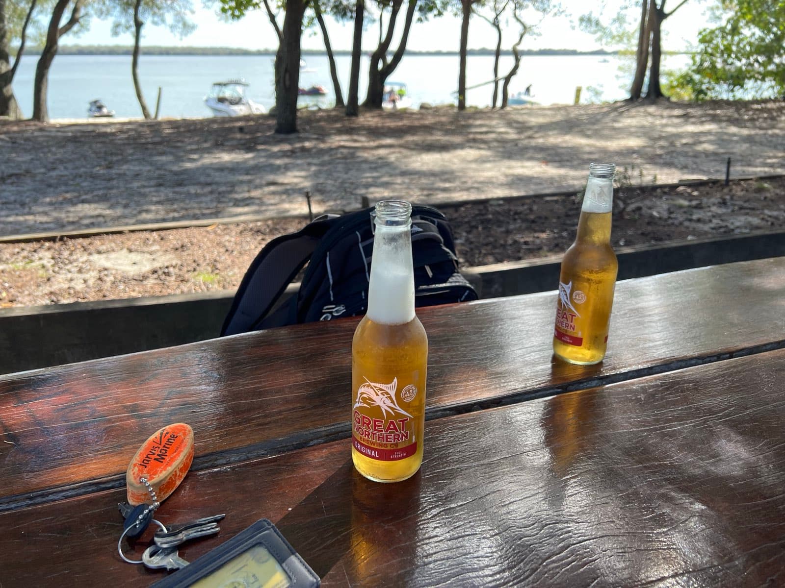 Tipplers — photograph 4 of 13