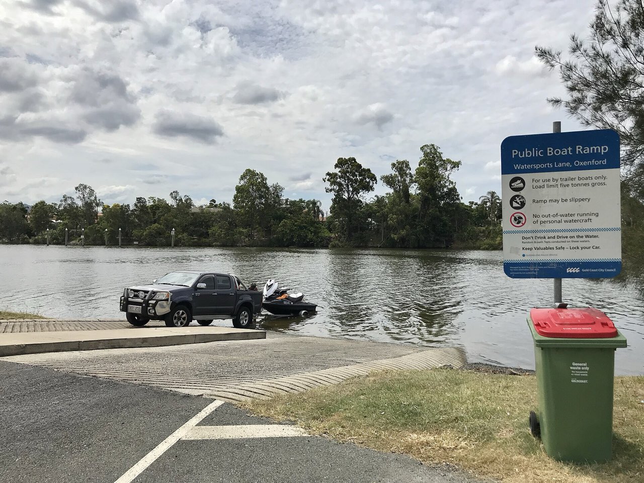 The Oxenford ramp before the 2023 third lane and new pontoon